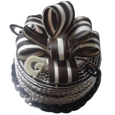 "Italian chocolate cake with bow - 1.5kgs - Click here to View more details about this Product
